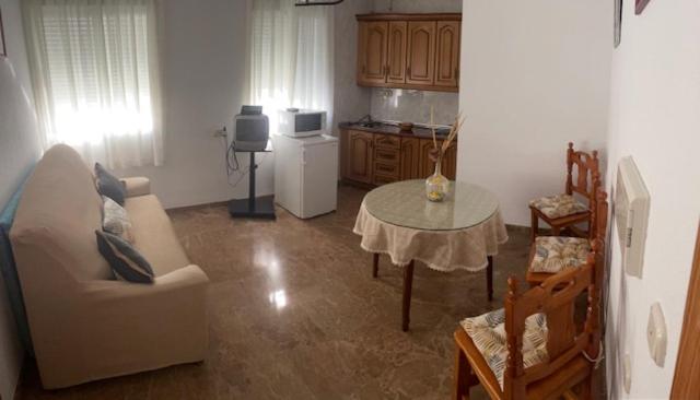 Kuchyň nebo kuchyňský kout v ubytování Apartamentos Coronichi
