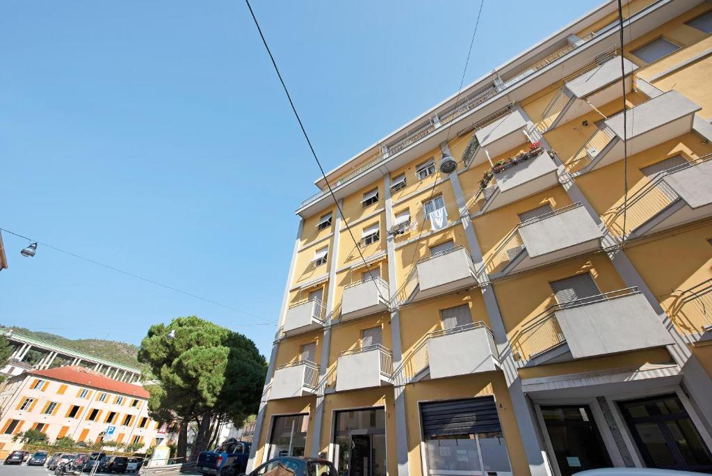Budynek, w którym mieści się apartament