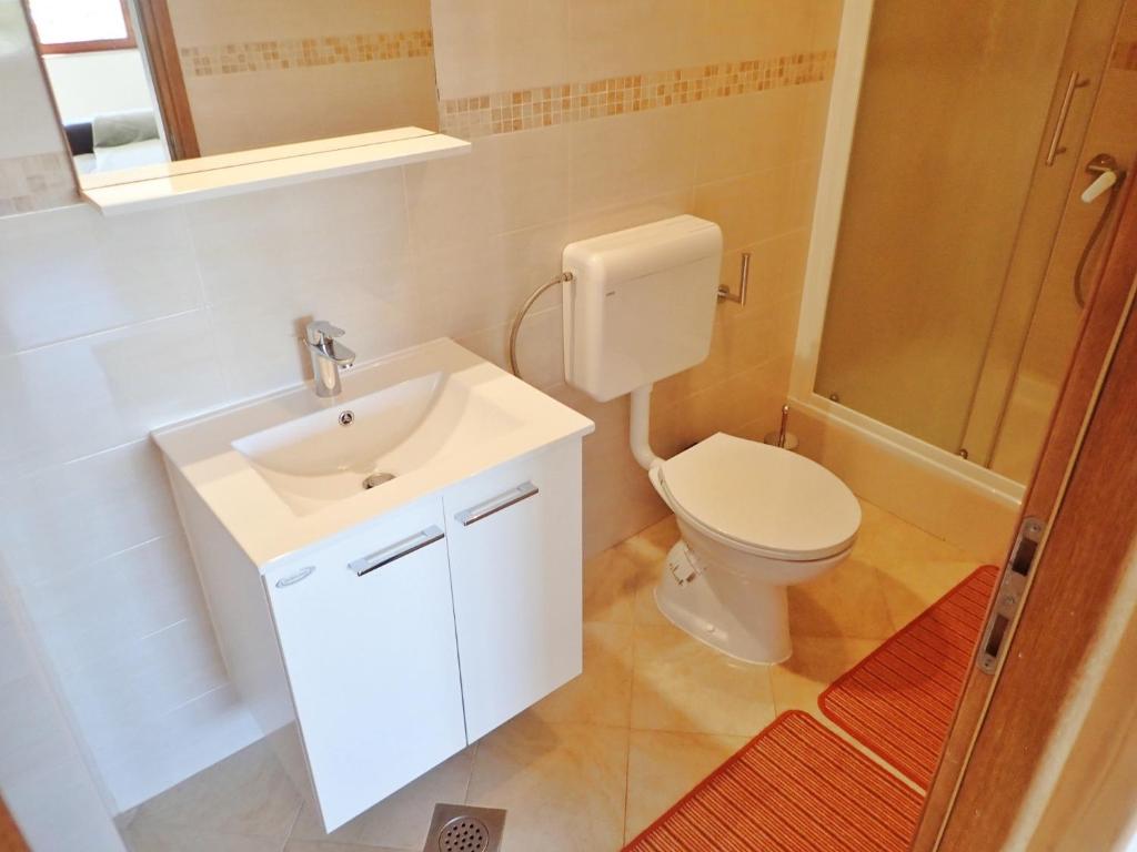Kúpeľňa v ubytovaní Holiday Home Milovci