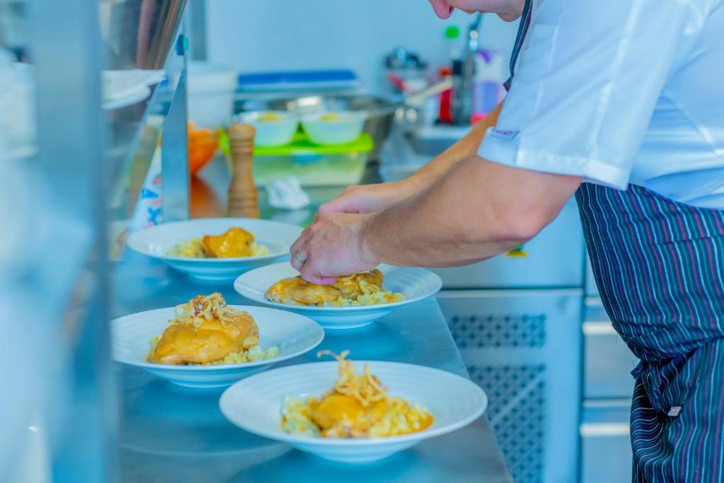 Hotel & Restaurant Barca - Resim 28