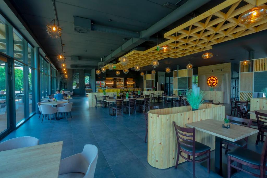 Hotel & Restaurant Barca - Resim 4