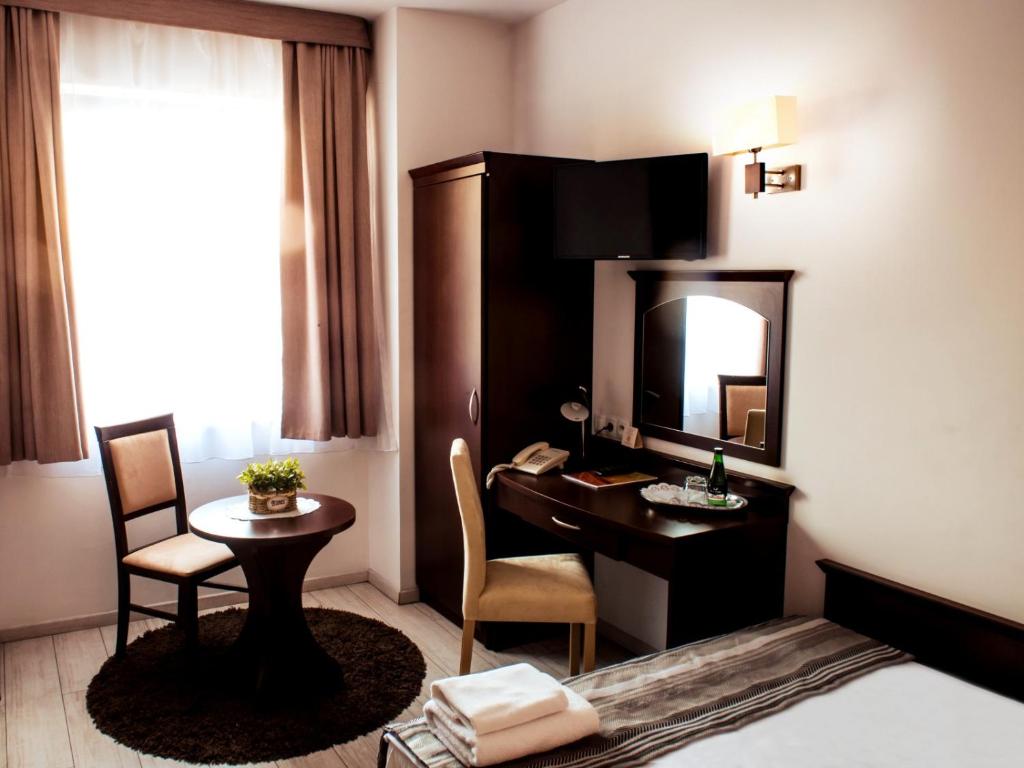 Posedenie v ubytovaní Hotel Feniks
