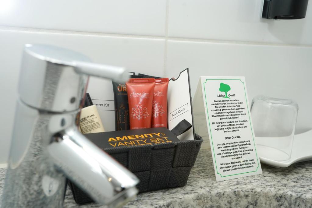 The Atrium Hotel - Resim 36