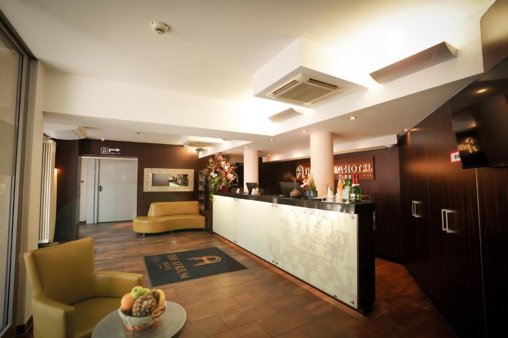 A cozinha ou cozinha compacta de The Atrium Hotel