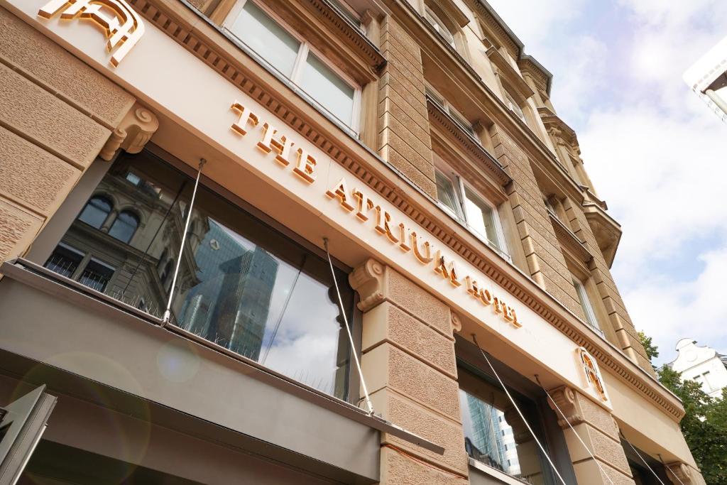 The Atrium Hotel - Resim 22