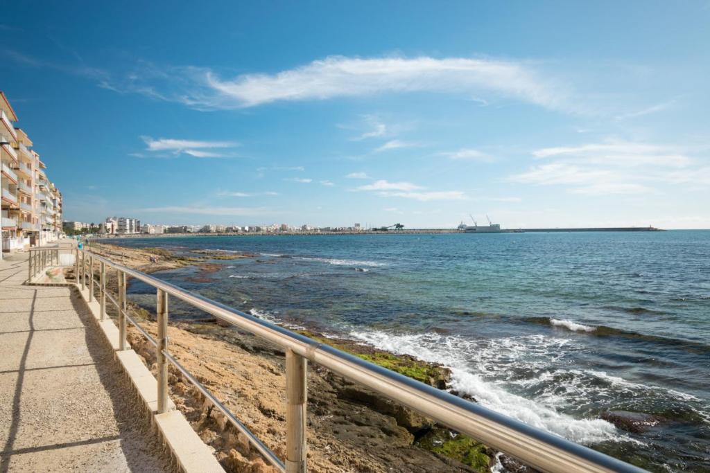 111 Torre Dream - Alicante Holiday, Torrevieja – Precios ...