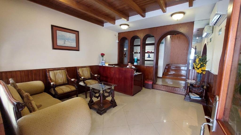 TV a/nebo společenská místnost v ubytování Hotel Voyager Manta