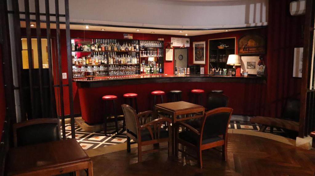 Lounge nebo bar v ubytování Hotel Du Forum