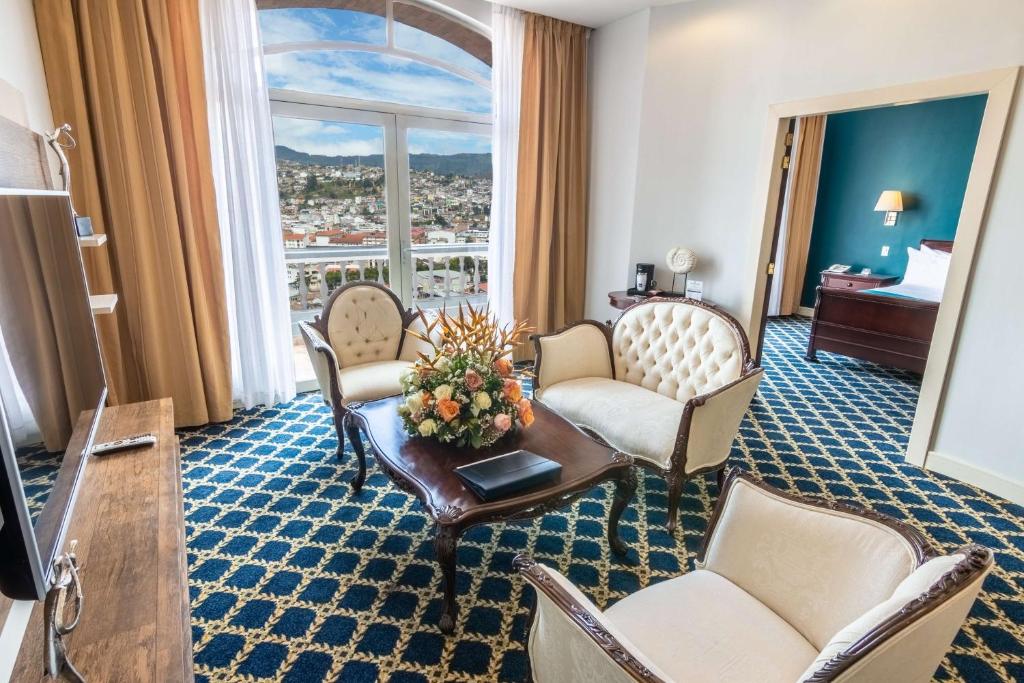 Posezení v ubytování Sonesta Hotel Loja