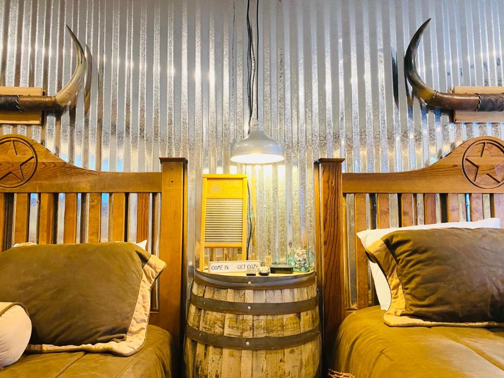 Area soggiorno di The Big Texan Motel