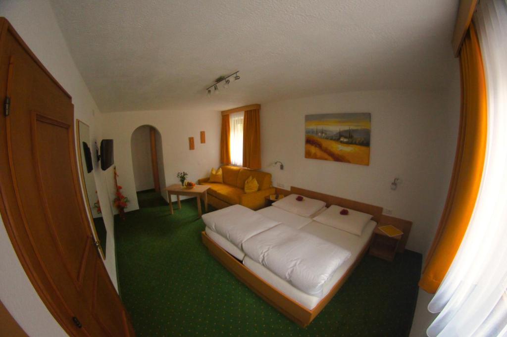 Postel nebo postele na pokoji v ubytování Köcks Bed & Breakfast