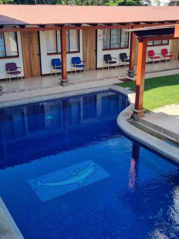 Bazén v ubytování Hotel La Siesta nebo v jeho okolí