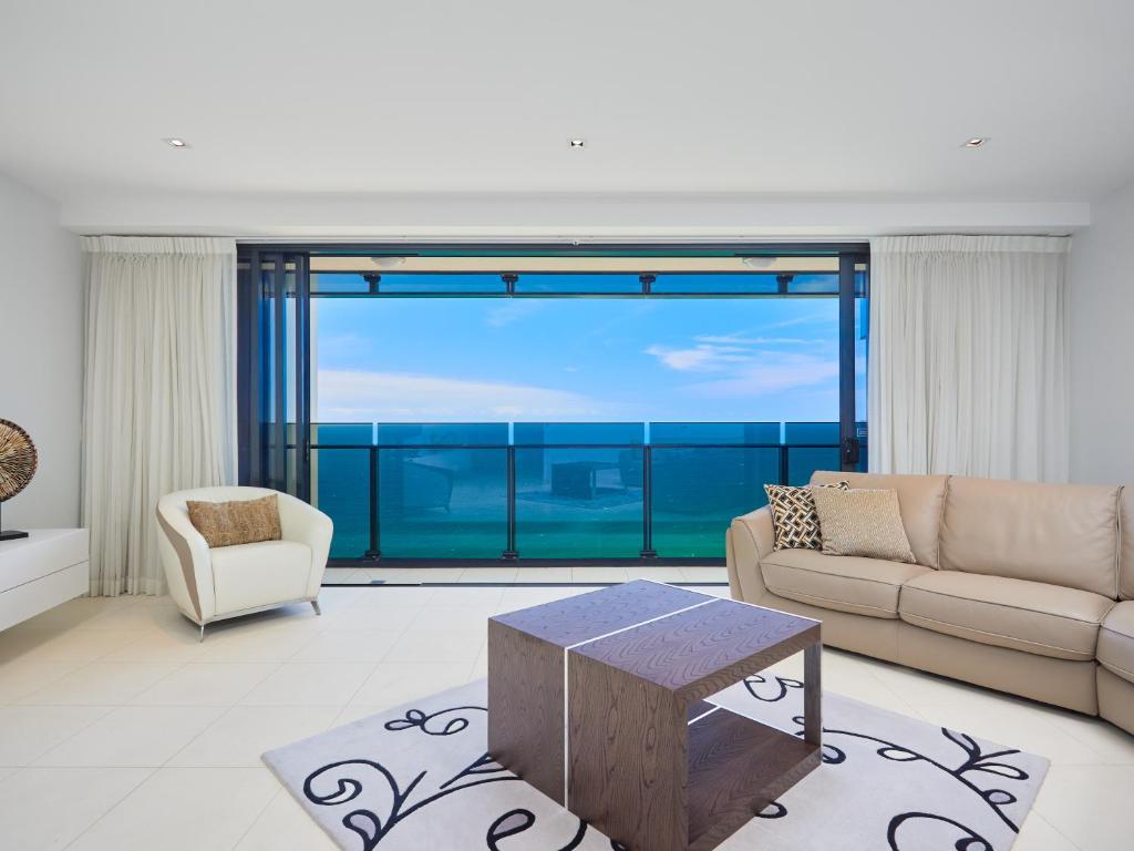 Soul Surfers Paradise - Gclr - Housity