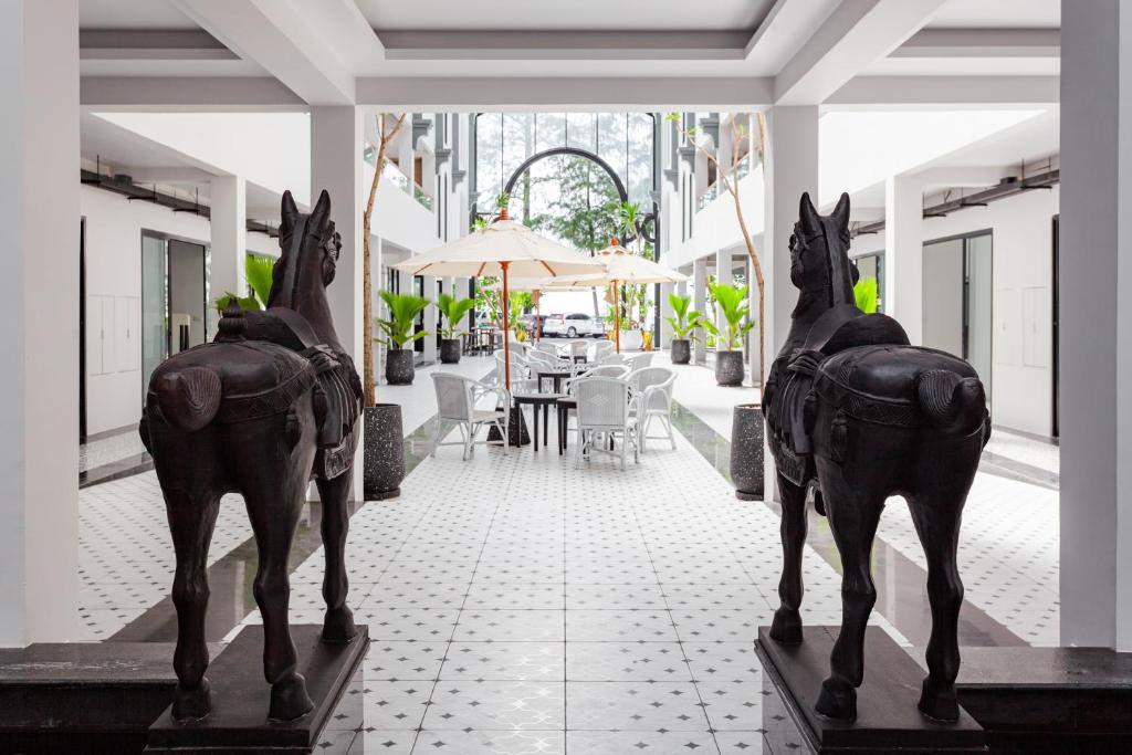 Restaurace v ubytování Anona Beachfront Phuket Resort-SHA EXTRA PLUS