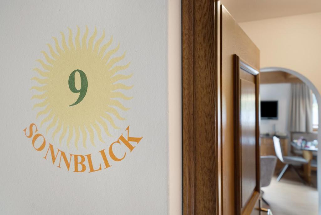 Fotografia z galérie ubytovania Sonnenhof Sonnblick v destinácii Burgusio