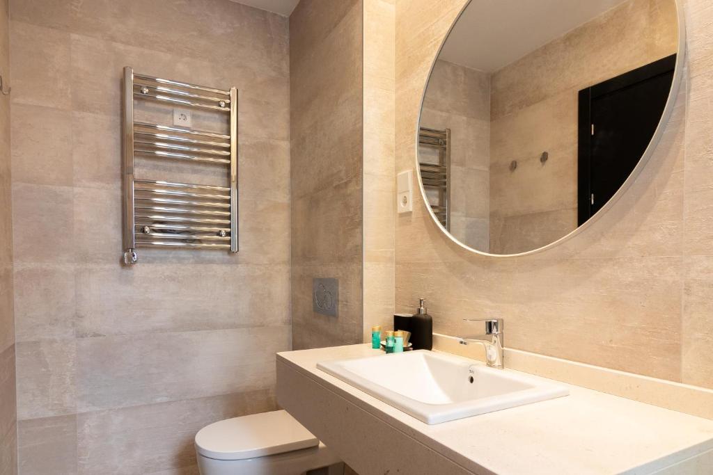 GRUND SUITES GALLERY by FreshApartments - 16