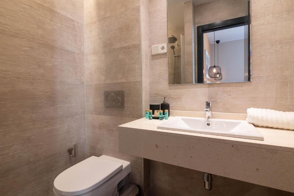 GRUND SUITES GALLERY by FreshApartments - 18