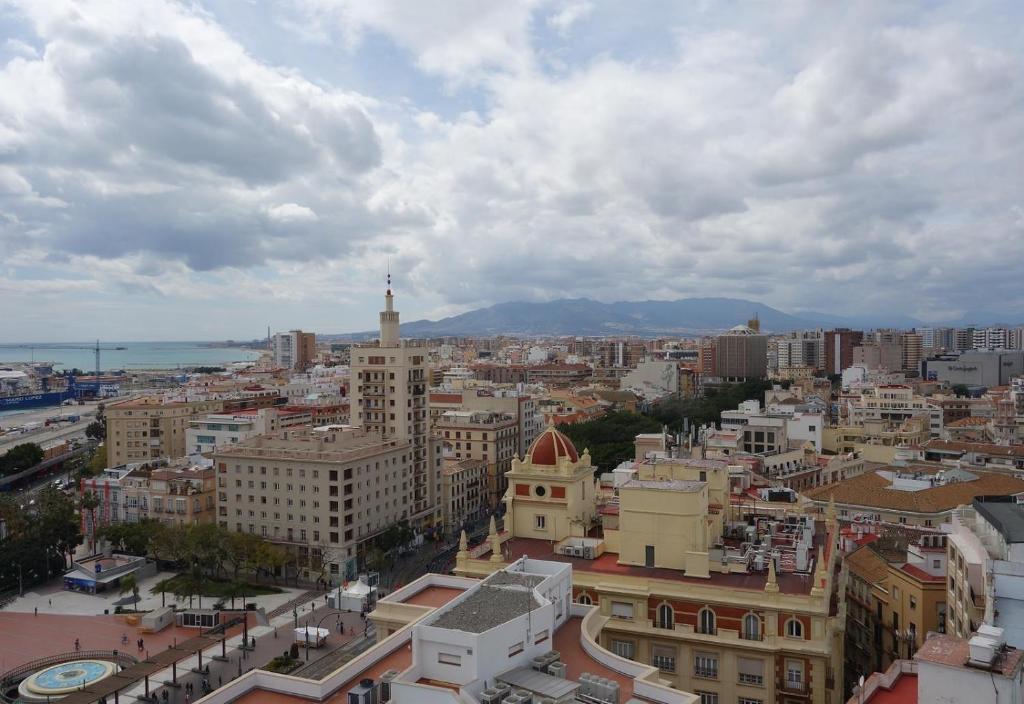Výhľad na mesto Malaga alebo výhľad na mesto priamo z apartmánu