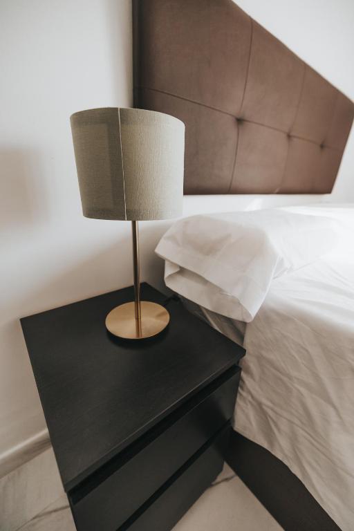 Posteľ alebo postele v izbe v ubytovaní Shiny Nab Super Family Apartment