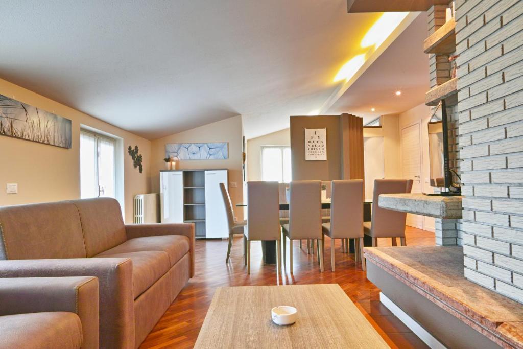 Posedenie v ubytovaní Exclusive Villa le Palme