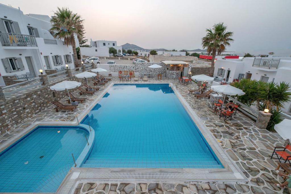 Bazén v ubytování Summer Shades Hotel - ex Arkoulis nebo v jeho okolí