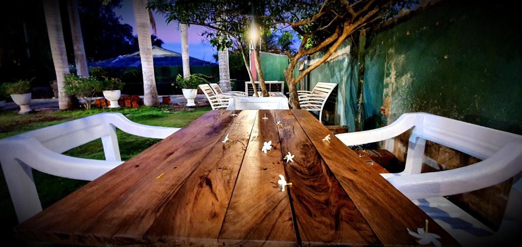 Gambar di galeri bagi CTC Receptions di Anuradhapura