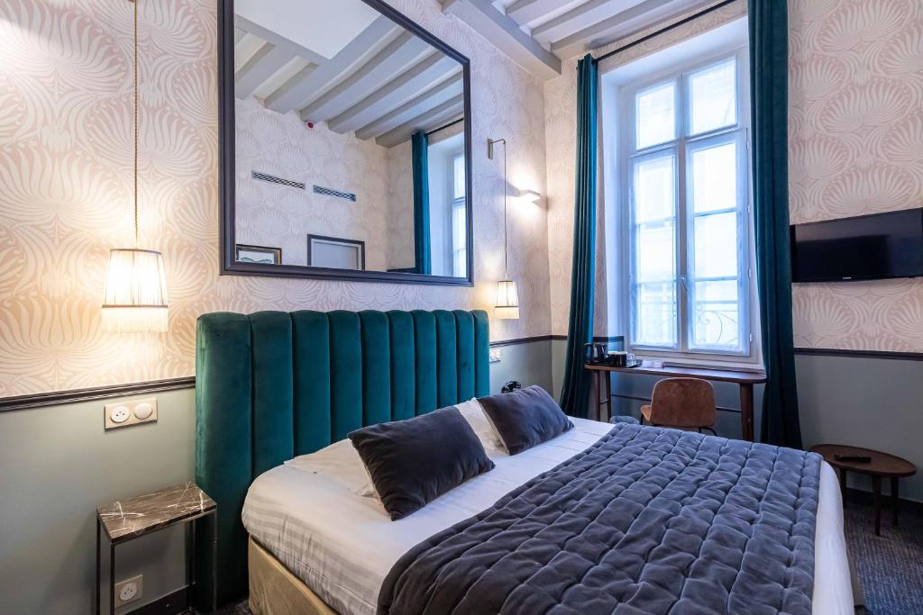 Dauphine Saint Germain - Resim 40