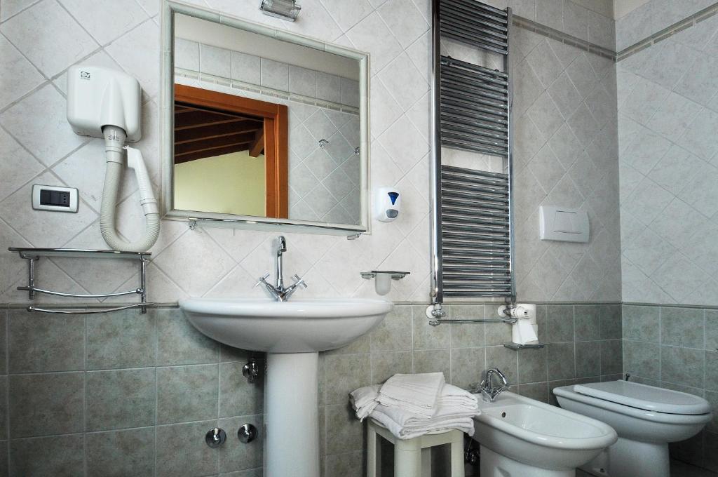 Kúpeľňa v ubytovaní Locanda Baraca