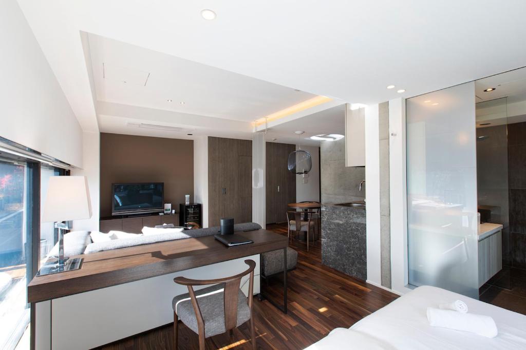 Hinzan 201S Studio Apartment