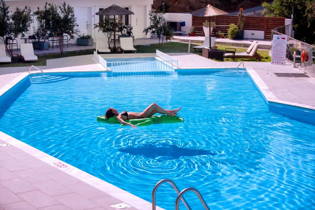 Bazén v ubytování Hotel Punta nebo v jeho okolí