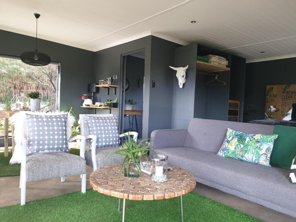 The Studio @ Mount View Lodge - Image 10