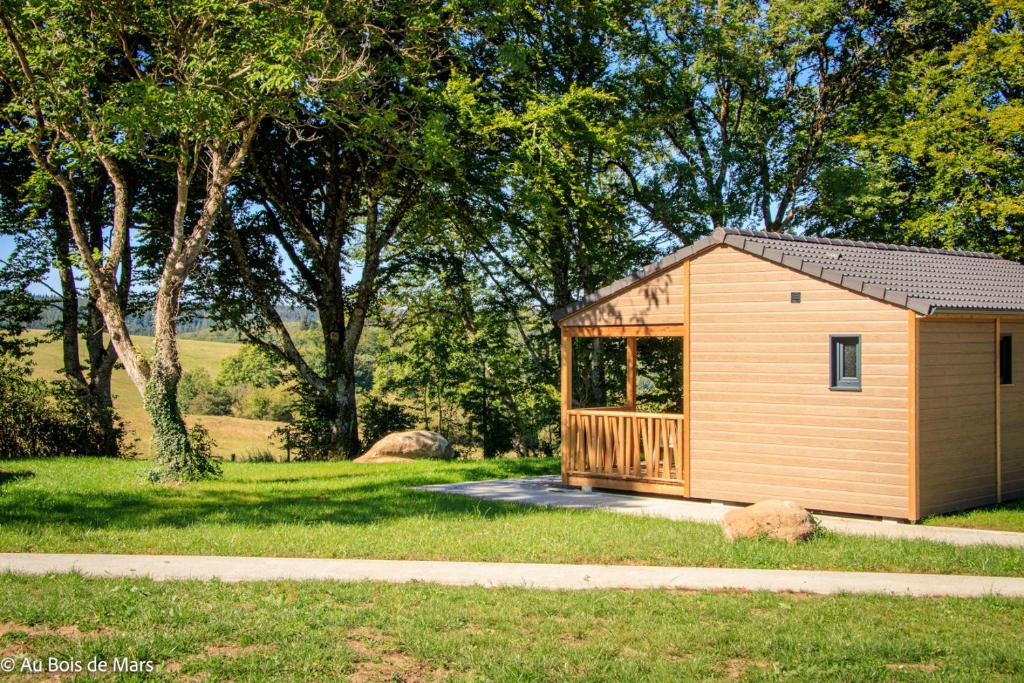 Au bois de Mars - Three-Bedroom Chalet