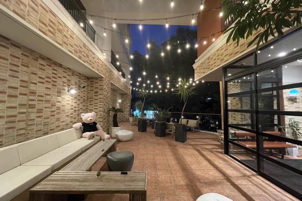 Posezení v ubytování ZONK HOTEL Hakata