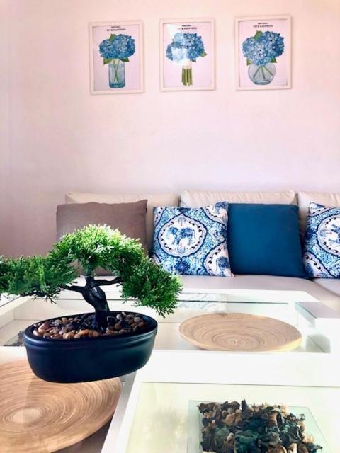 Posezení v ubytování GATU PREMIUM Ático Parra, parking, piscina común, terraza, wifi , " Preferente mayores de 25 años y familias "