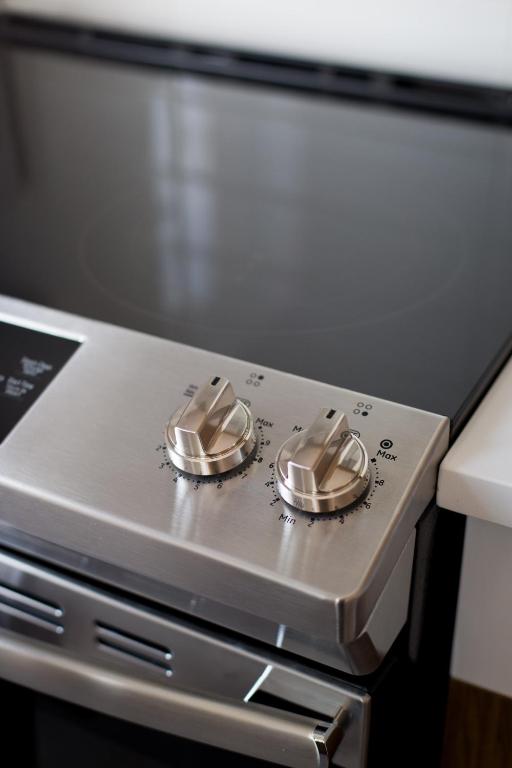 Stunning 1 Bedroom in Mile End by Den Stays - Appartement D'une Chambre