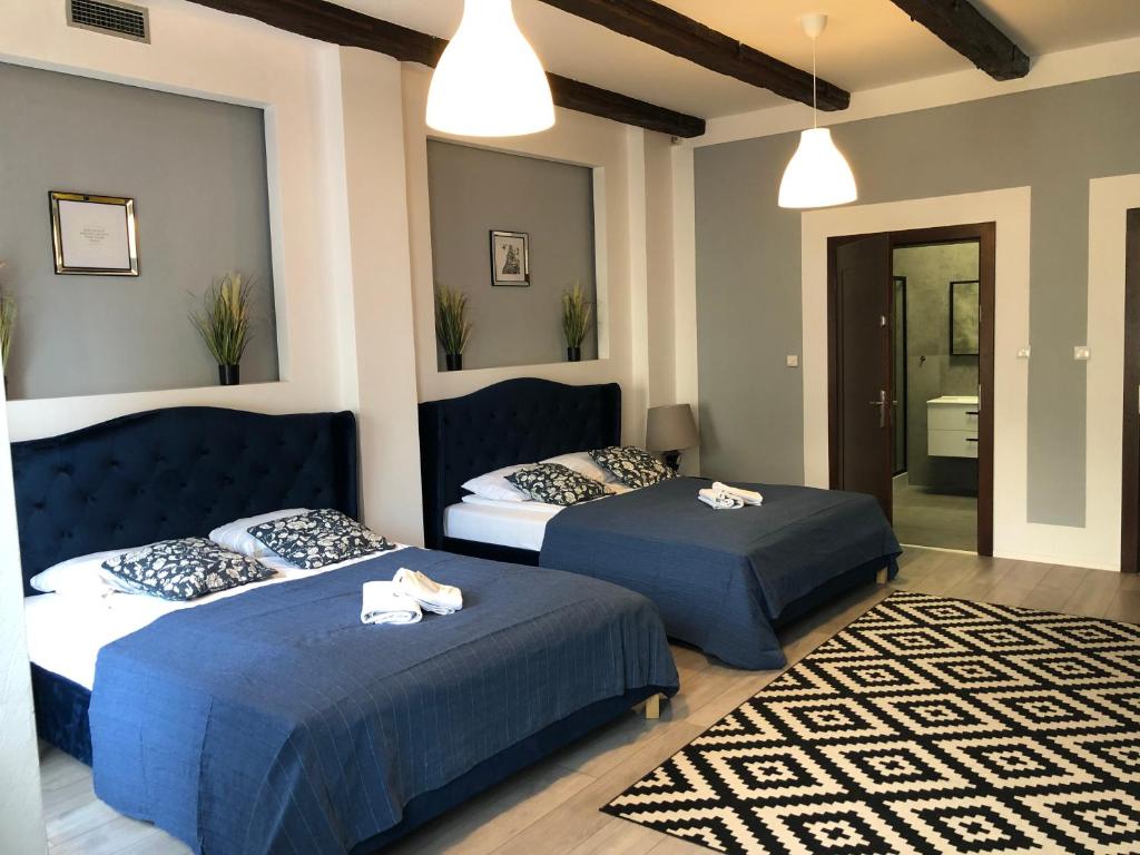 
Superior Family Room
