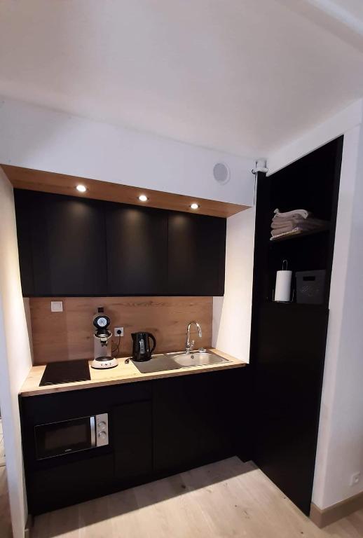 Superbe 2 étoiles en centre ville avec garage privé - Apartamento De Una Habitación