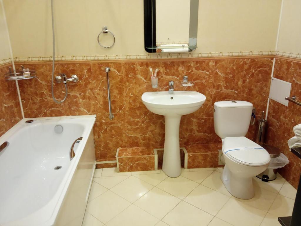 готель ДежаВю - Deluxe Double Or Twin Room