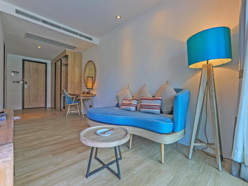 AKIRA Lipe Resort - 11