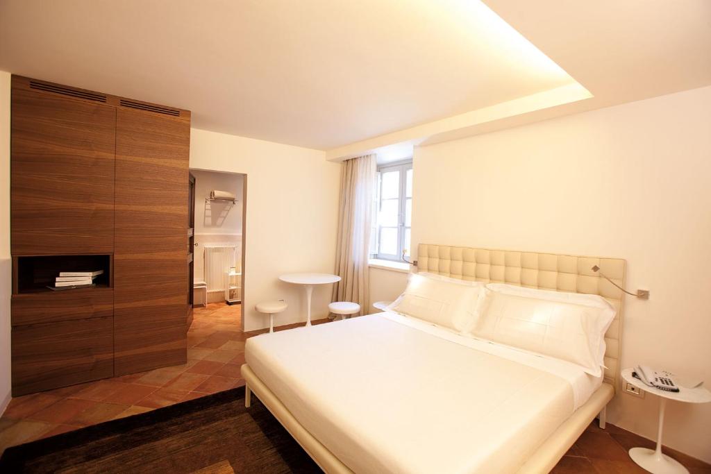 Nun Assisi Relais & Spa Museum - Resim 8