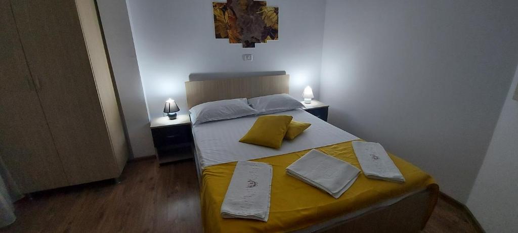 Postel nebo postele na pokoji v ubytování Cabana Mea STRAJA