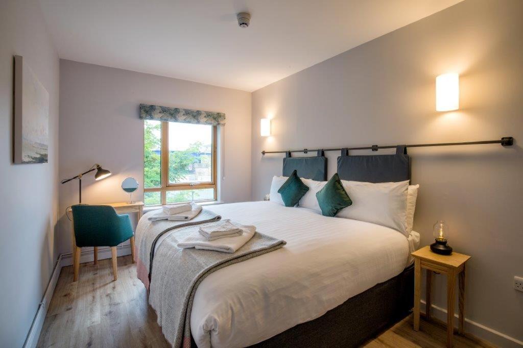 The Royal Foundation of St Katharine - Resim 12