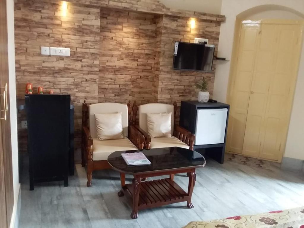 Shiva Ganges View Guest House - Superior King Room