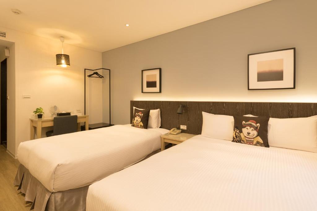 Gallery image of Just Enjoy Business Hotel in Tainan