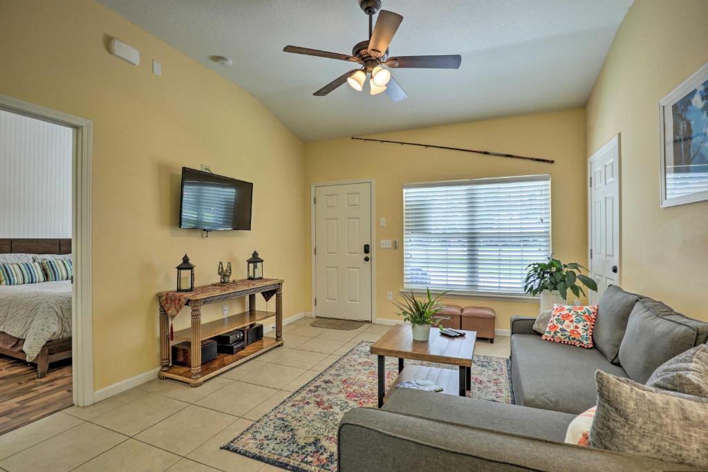 Φωτογραφία από το άλμπουμ του Charming Palatka Apartment - Pets Welcome! σε Palatka