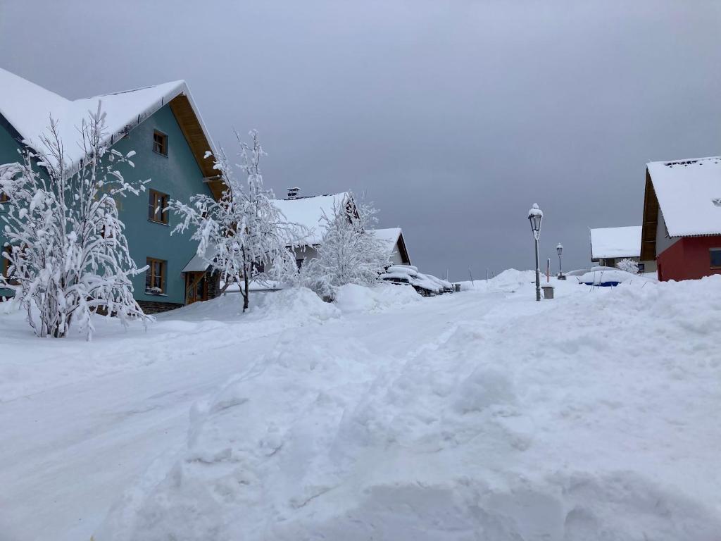 Apartmány Hacienda Boží Dar v zimě