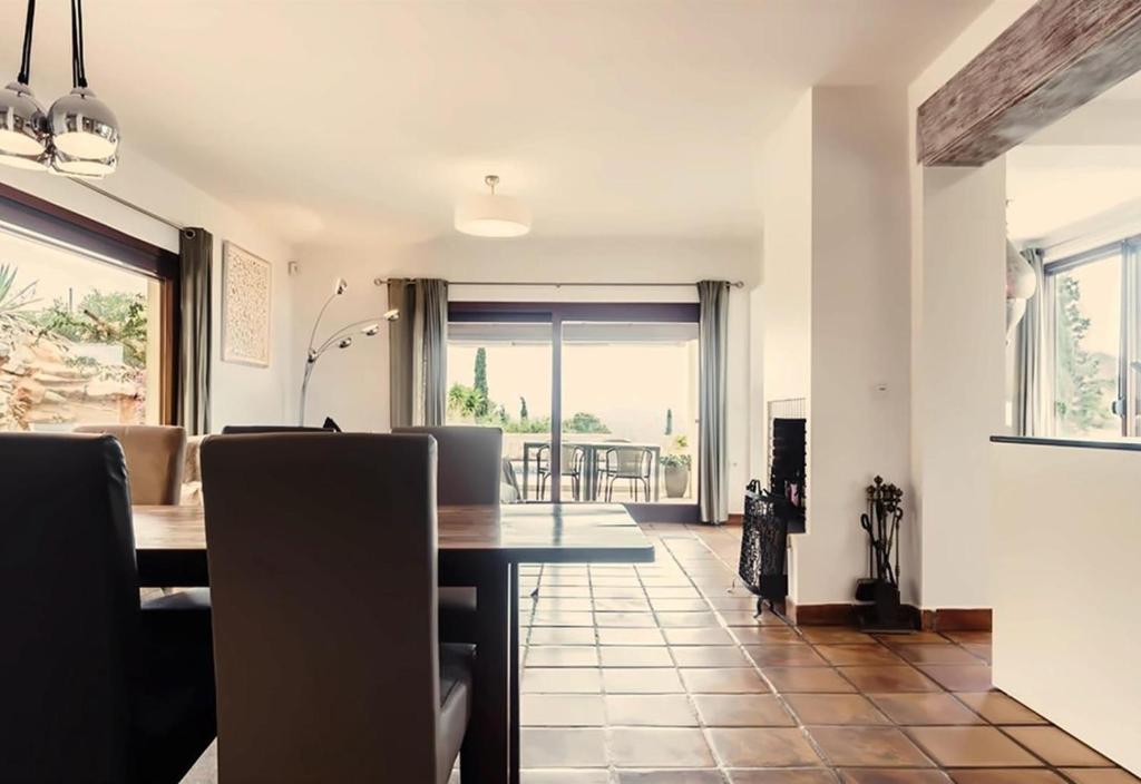 Fotografie z fotogalerie ubytování Villa La Sella v destinaci Pedreguer