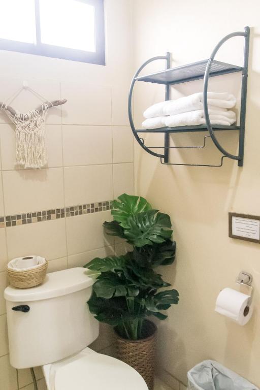 Koupelna v ubytování Terida Airport B&B