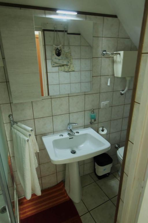 Casa Monica - Apartamento De Una Habitación