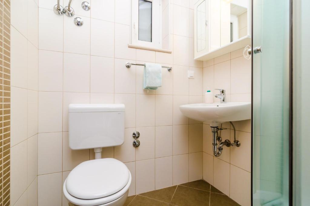 Kúpeľňa v ubytovaní A4-harmony Apartment Close To The Sunset Beach And Lapad Promenade